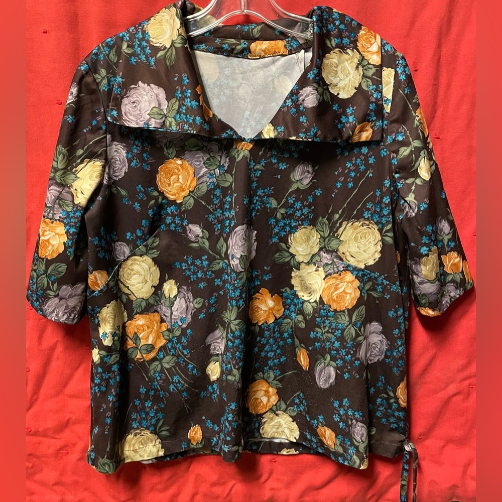 HAND MADE 70s TOP